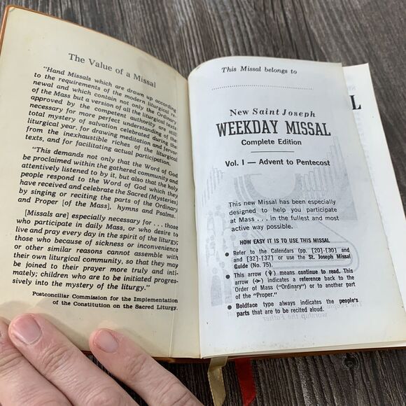 St. Joseph Weekday Missal (Vol. 1- COMPLETE EDITION -ADVENT TO PENTECOST - - Picture 10 of 12